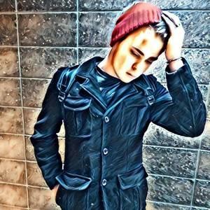 Meet your Posher, Rae